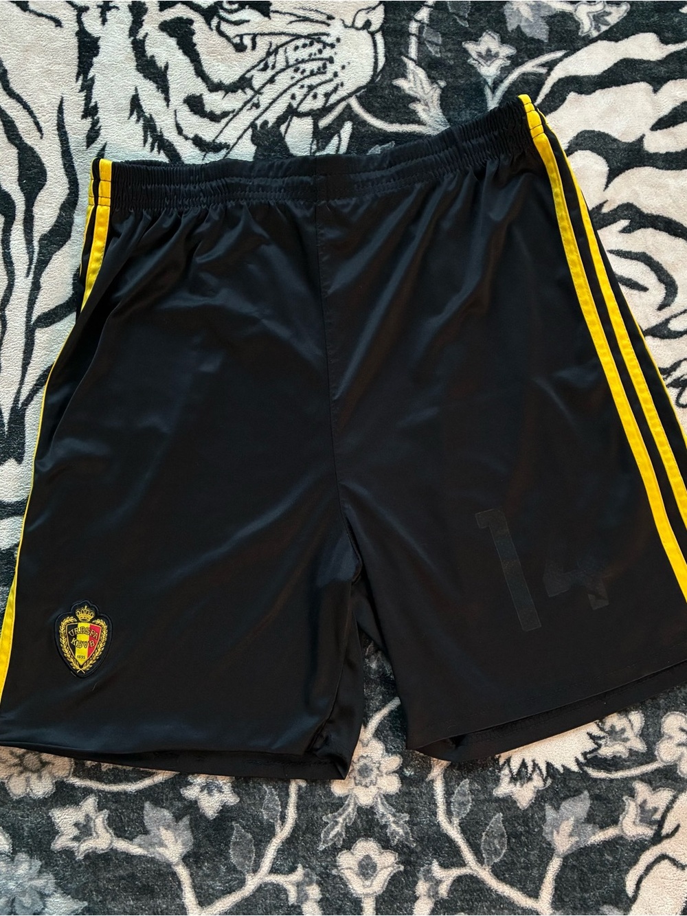 010 - VINTAGE 00s ADIDAS BELGIUM FOOTBALL SOCCER SHORTS